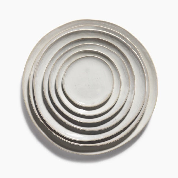 Assiette Taille S "La Mère" de Marie Michielssen pour Serax