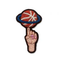 Broche Basket World de MACON & LESQUOY 5,4x3,2cm